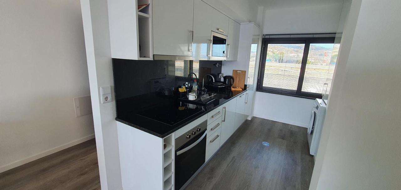 Apartamento T2-5M Aeroporto Cr7 Santa Cruz  Exterior photo