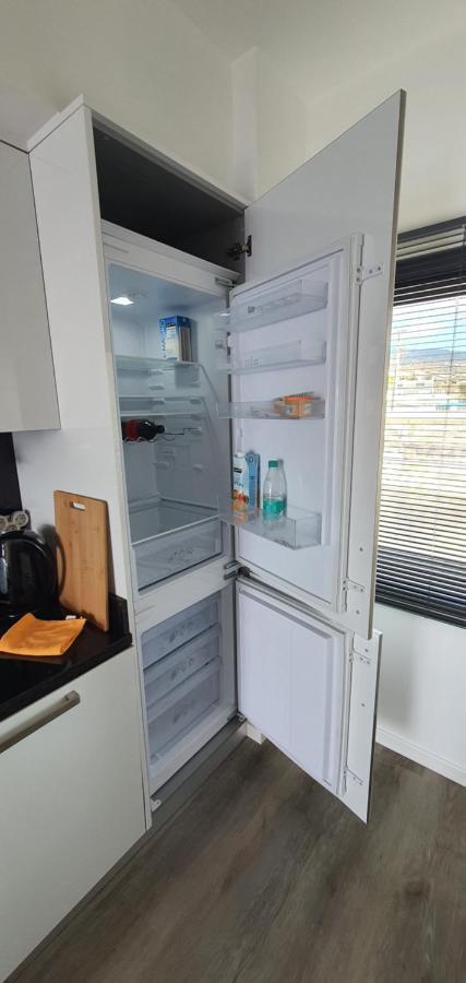 Apartamento T2-5M Aeroporto Cr7 Santa Cruz  Exterior photo